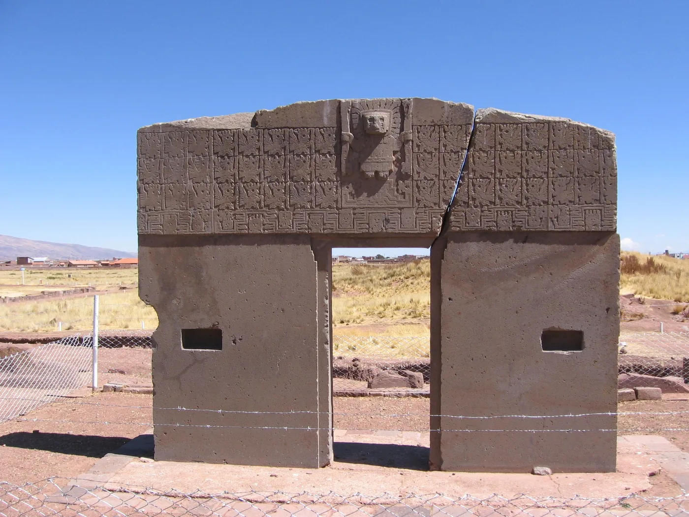 Das Sonnentor von Tiwanaku, aus einem einzigen Steinblock gemeißelt